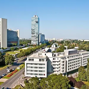 Arcotel Kaiserwasser 4* Вена